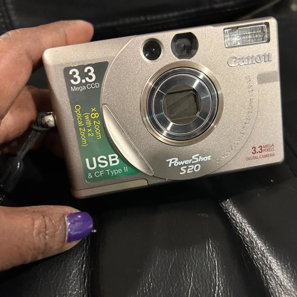 Canon powershot s20